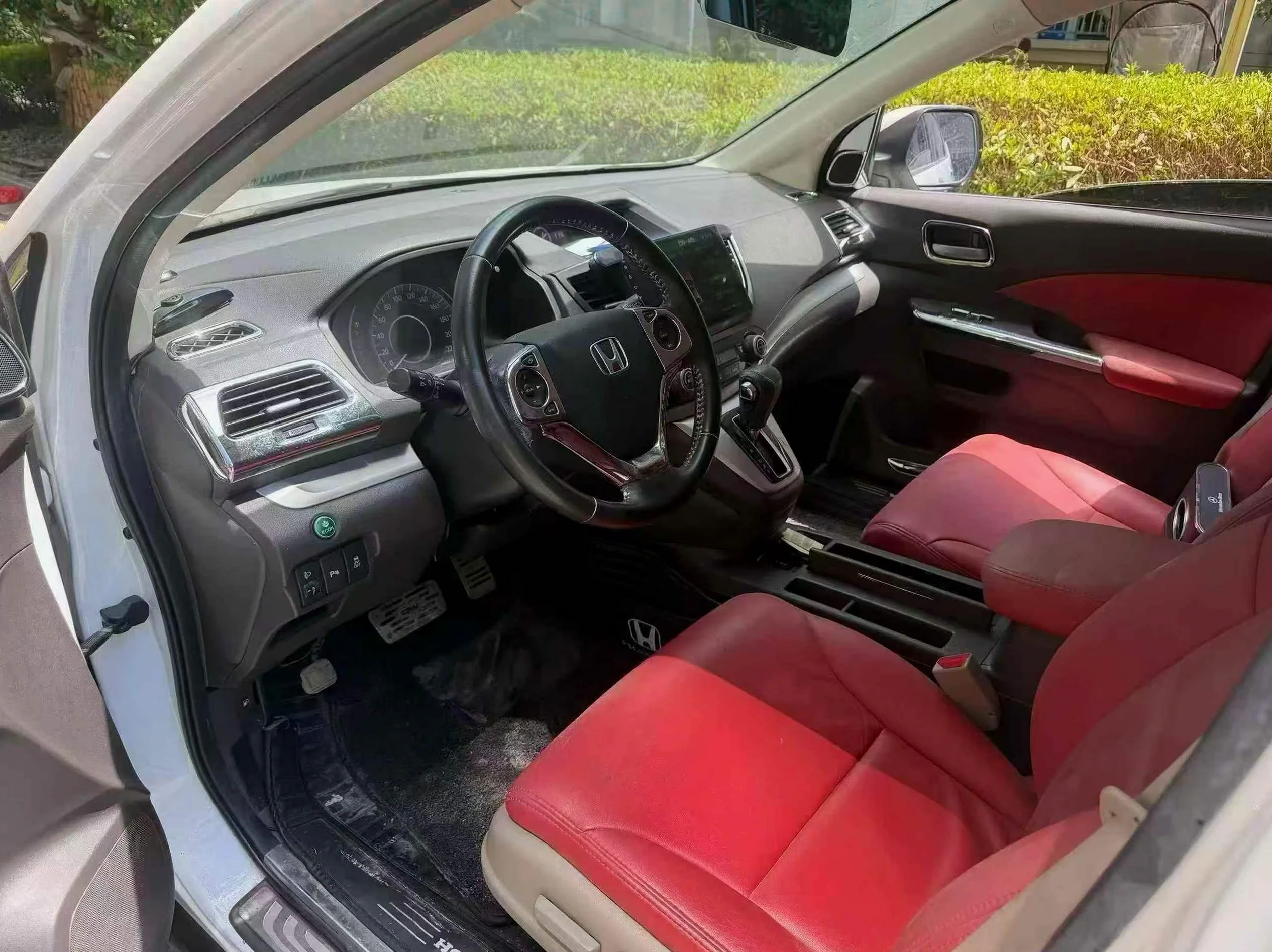 本田CRV 后面外观一