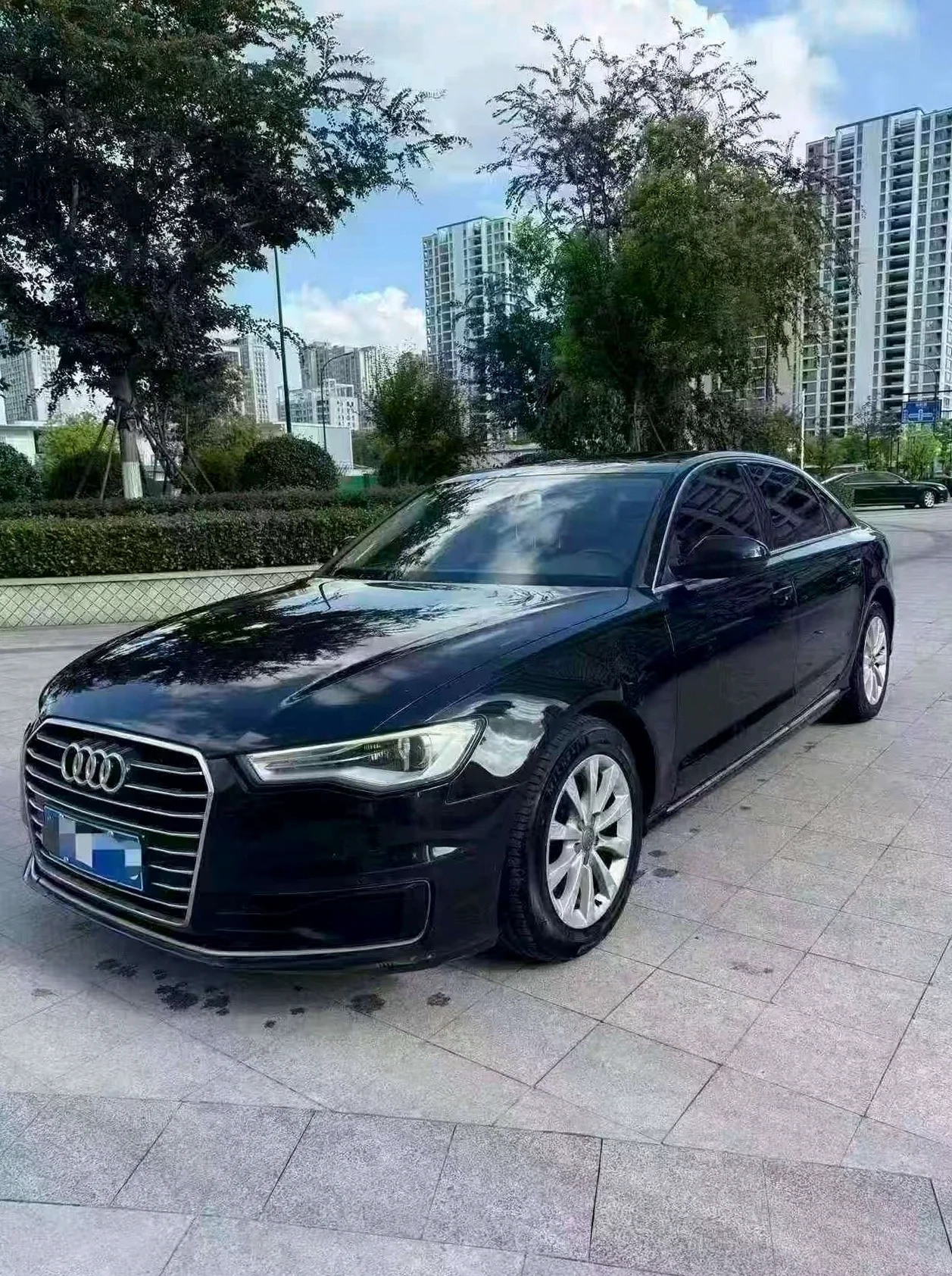 奥迪A6L 正面外观二
