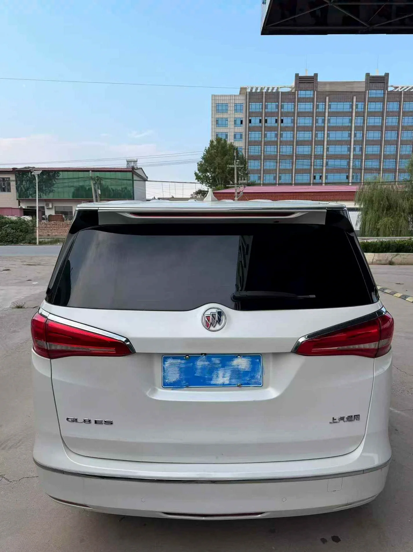 别克GL8 驾驶室