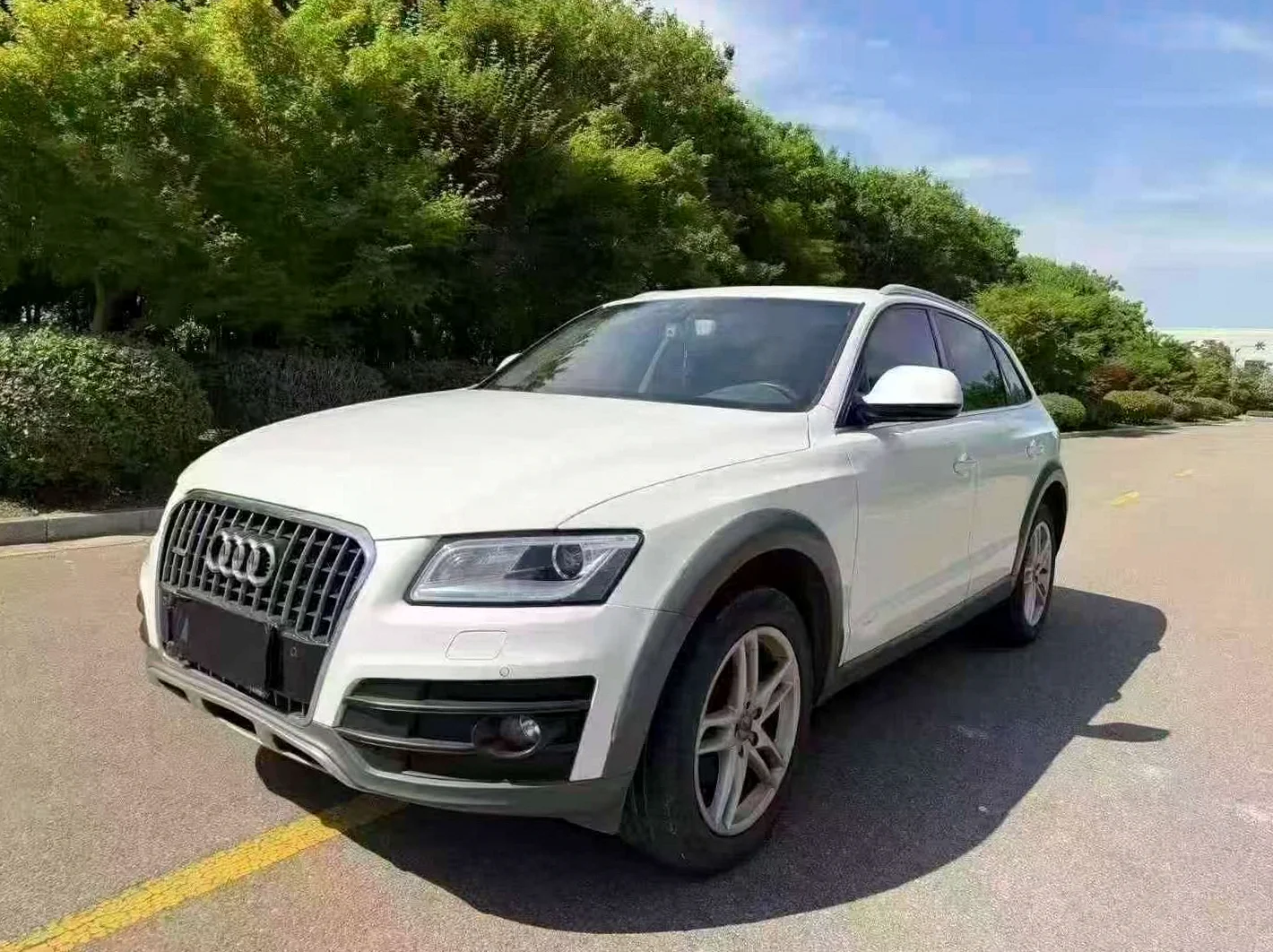奥迪Q5 正面外观二