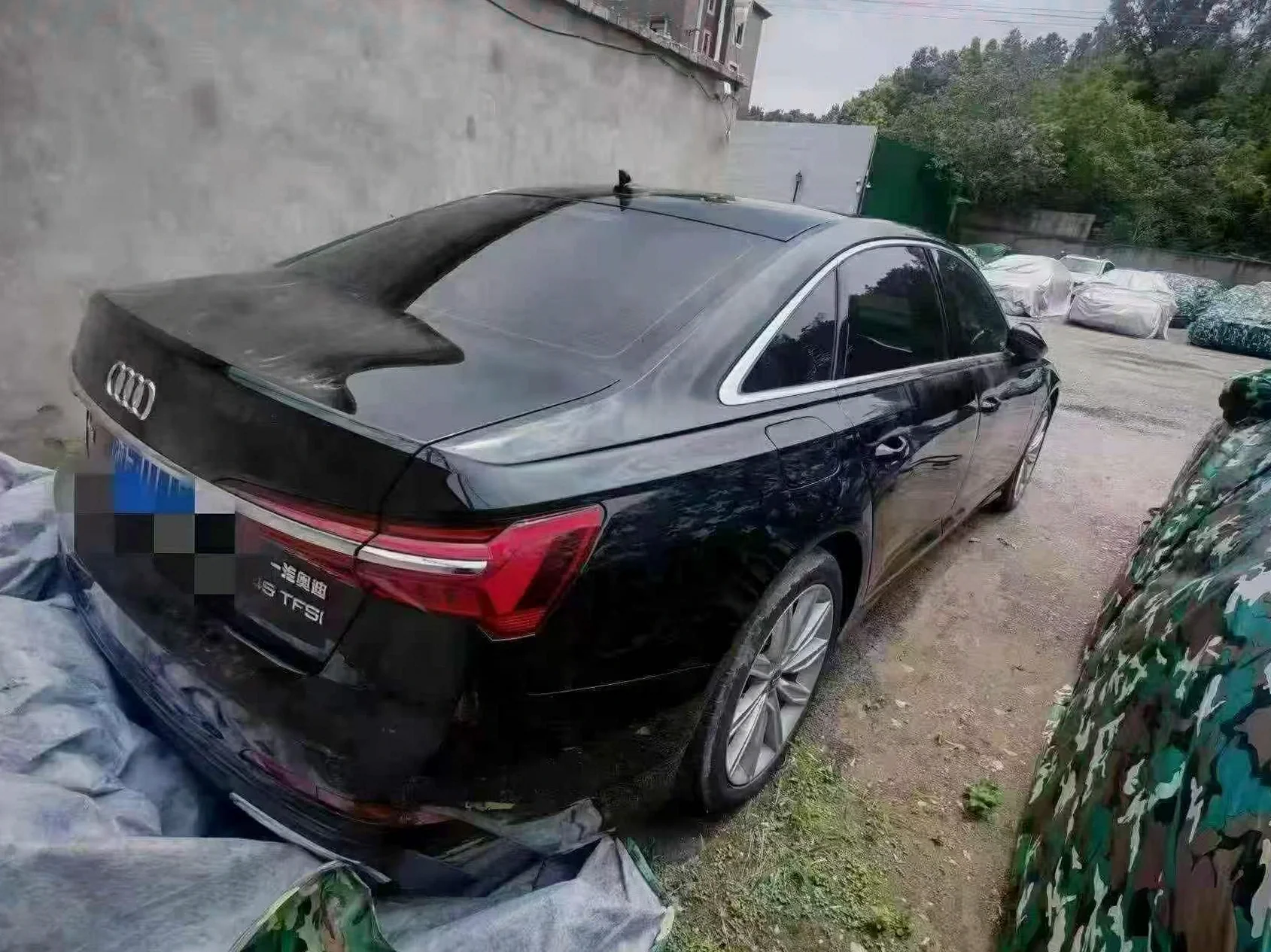 奥迪A6L 后面外观二