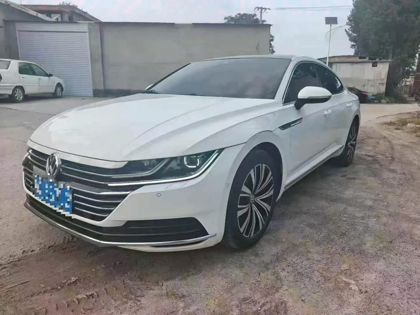 大众CC 正面外观二