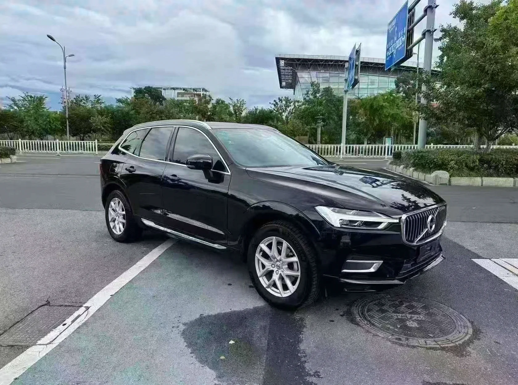 沃尔沃XC60 正面外观三