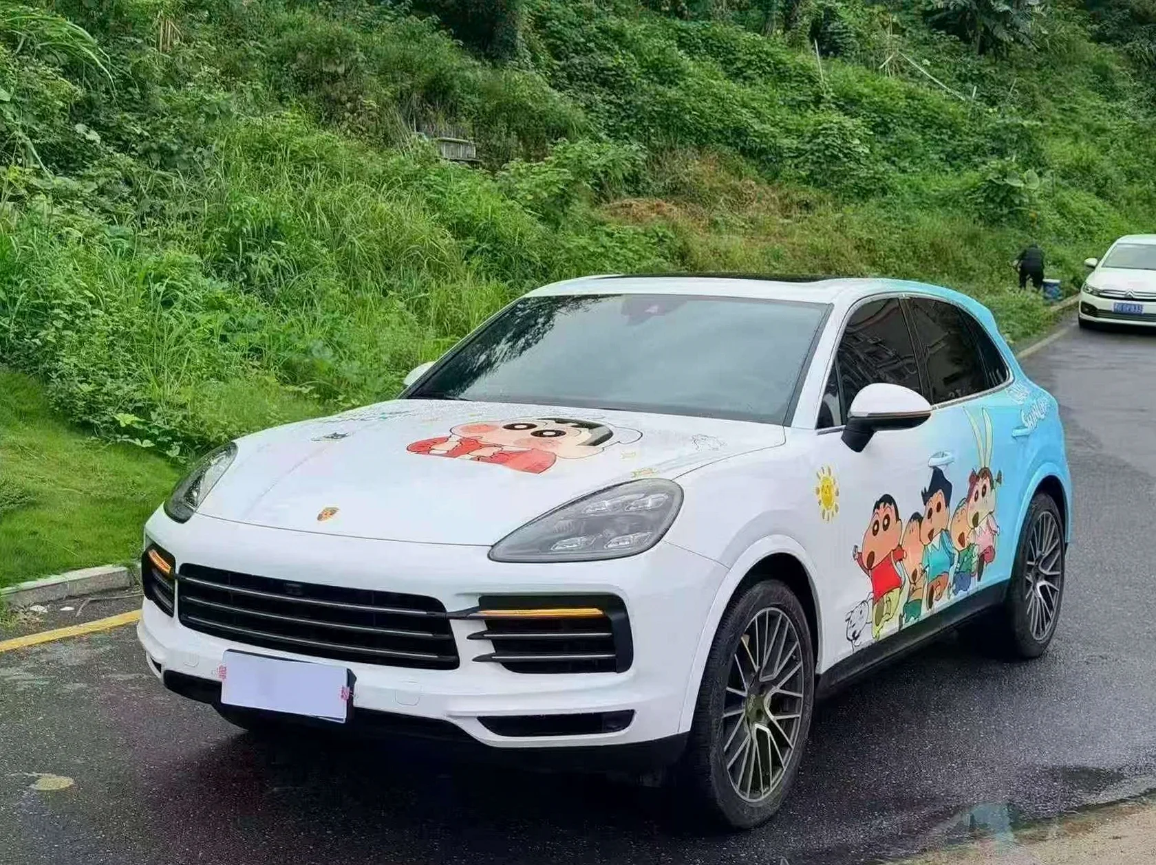 保时捷卡宴 正面外观二