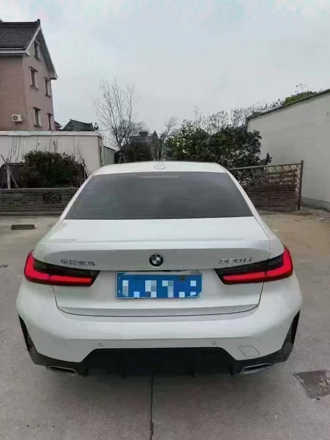 宝马3系 驾驶室