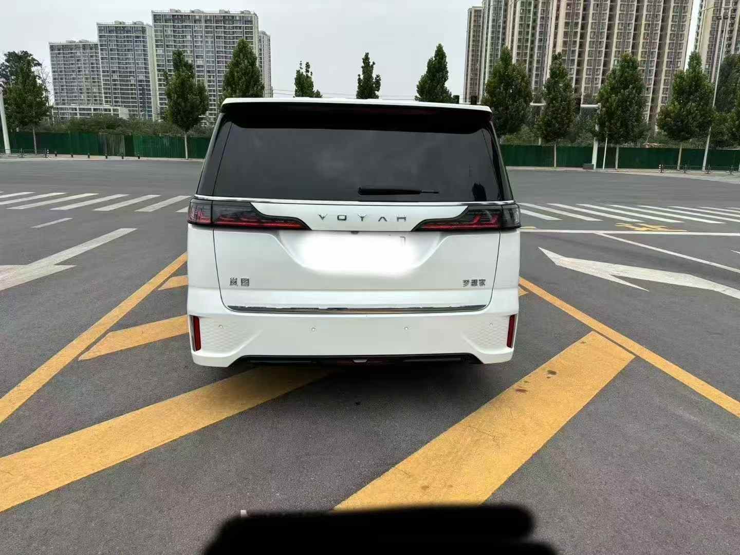 比亚迪宋PLUS 驾驶室
